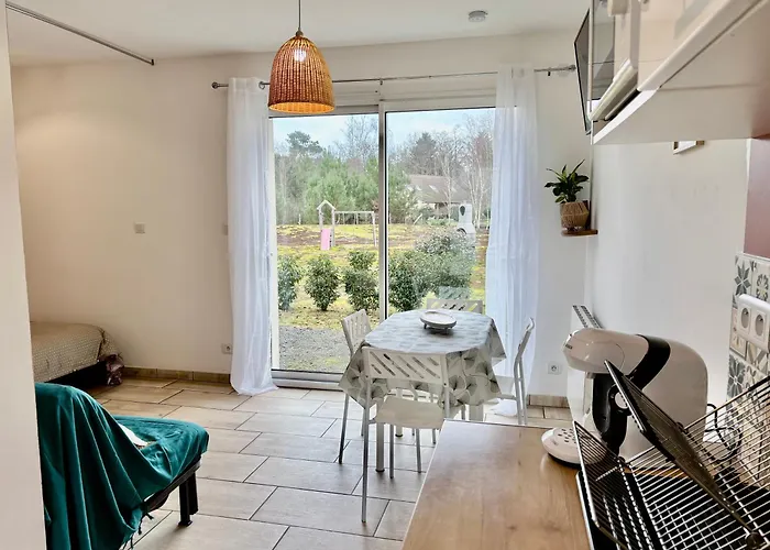 A La Campagne 4 * Cérans-Foulletourte